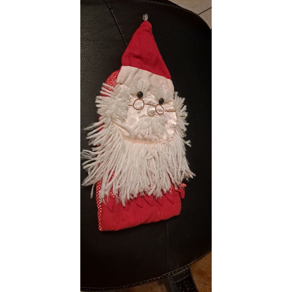 Santa Claus Oven Mitt